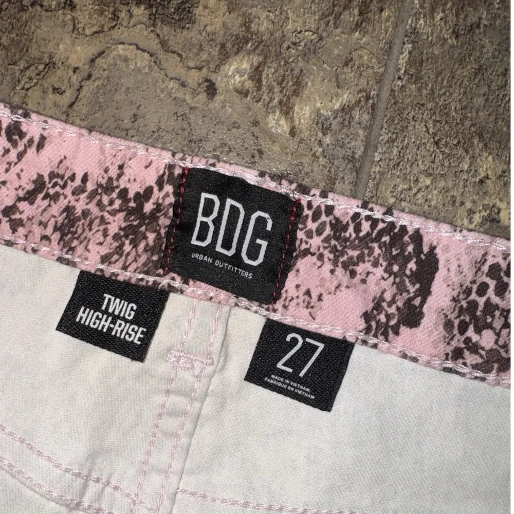 Snake Print Pink BDG Twig High-Rise Skinny Jeans Women Size 27 Urban‎ Outfitters